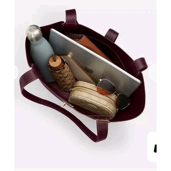 NWT COACH Hadley Dark Wine/ Gold Leather Turnlock Tote Shoulder Bag CAL17 - Picture 5 of 5